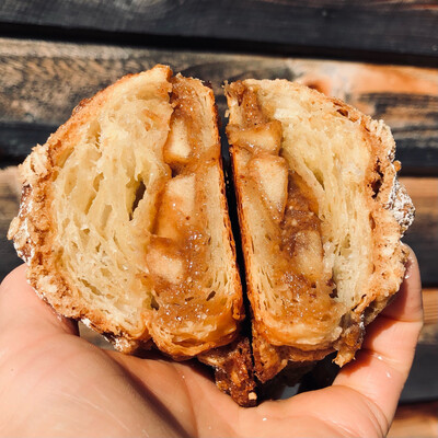 Apple Pie Croissant-Saturday Only