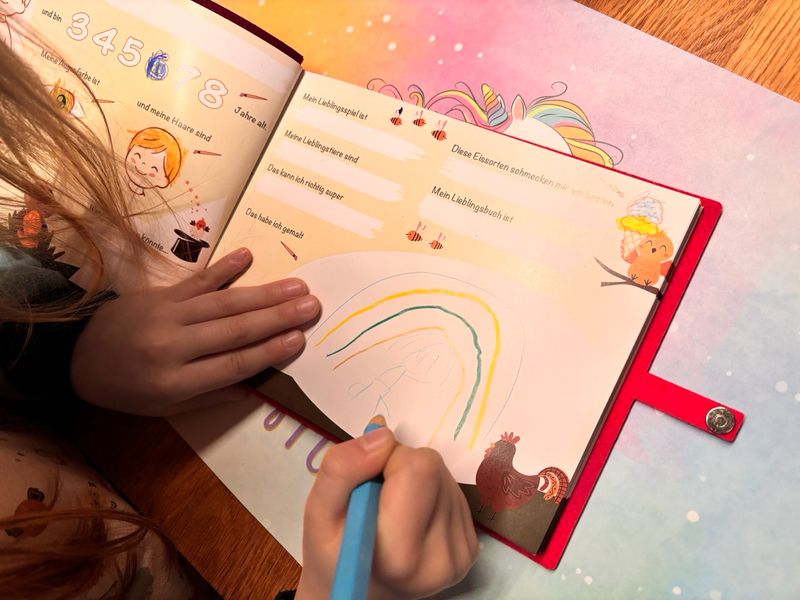 Kindergarten Freundebuch ❤️ einzigartig & handgemacht - Hühnerliebe