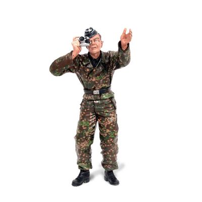 1/16 Figur stehend - Ladeschütze mit Kamera