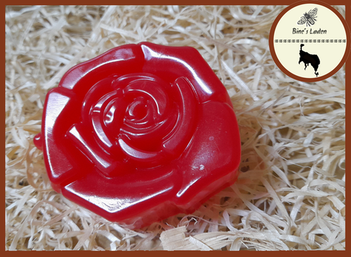 Malzburger Rosenseife &quot;Roter Rubin&quot; ca. 90g (Waldbeerenduft)