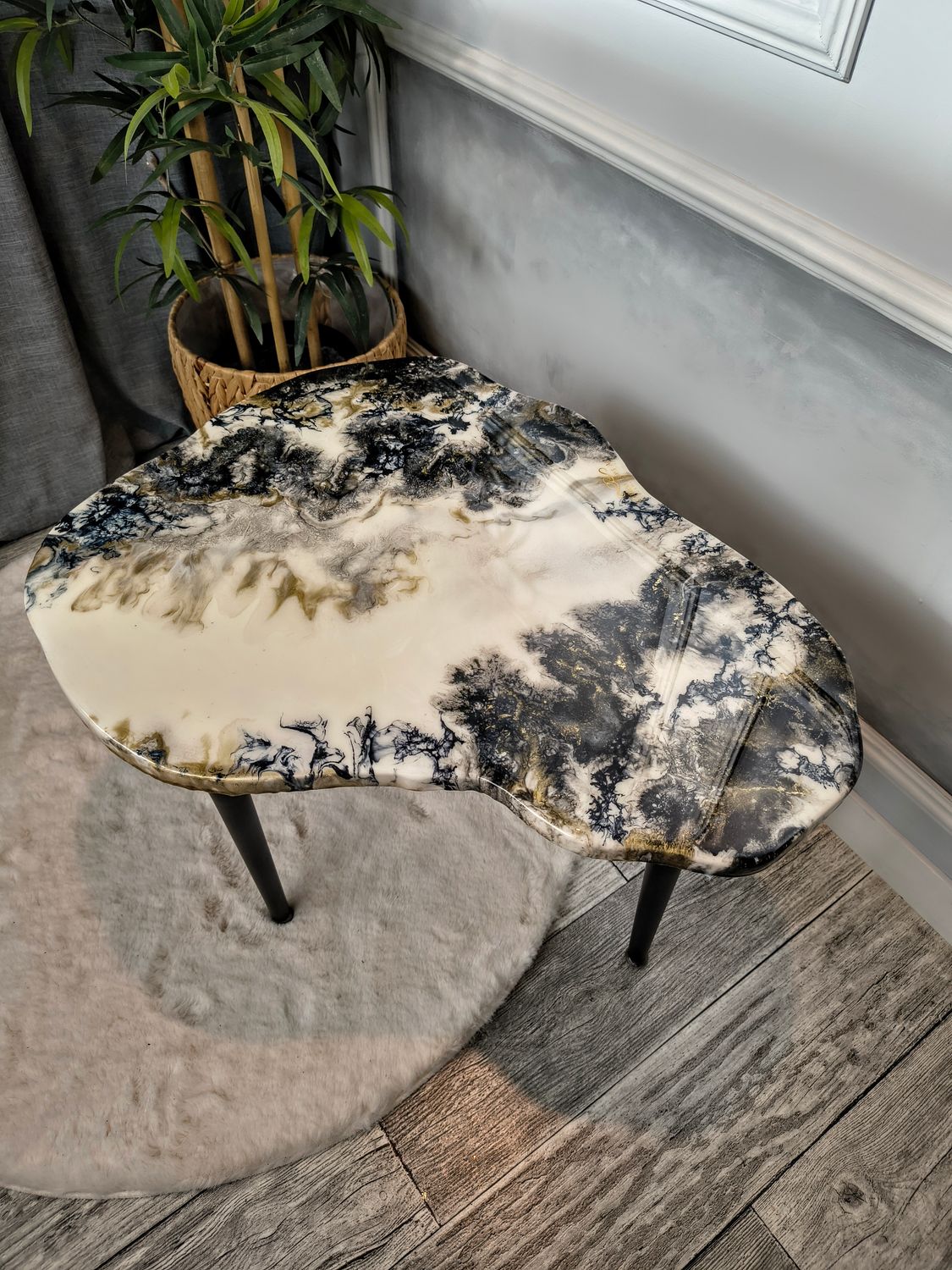 STOLIK KAWOWY - ABSTRAKCYJNY | BIEL GRAFIT |