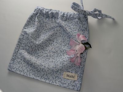 Bolsa multiusos florecitas azul