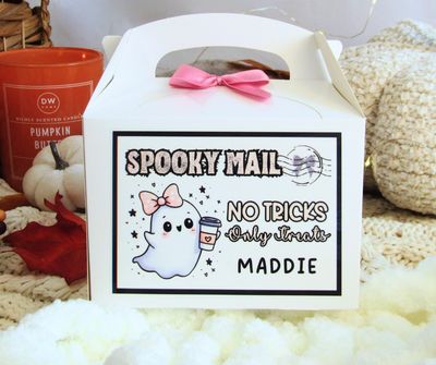 Personalised Trick or Treat Box – Girl Ghost Edition