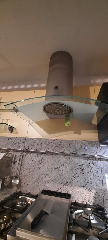 Toestellen: dampafzuiger wandmodel Atag Luna WG 411L inox-glas