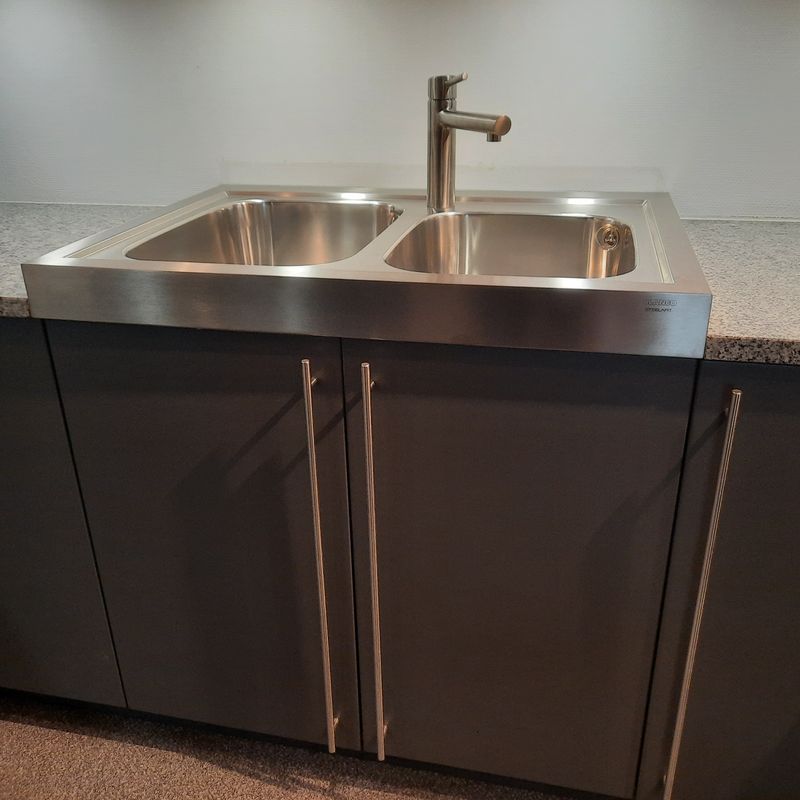 Spoeltafels: tussenbouwspoelbak inox Blanco Suprème 360+345