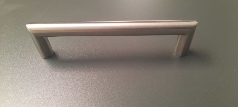 Meubelbeslag: greep: beugelgreep 252 inox