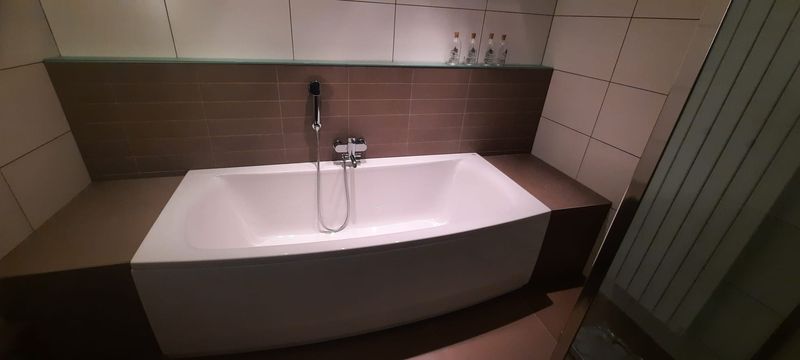 Sanitair-inbouw of vrijstaand ligbad Nuova-kunststof wit 190 x 90 cm
