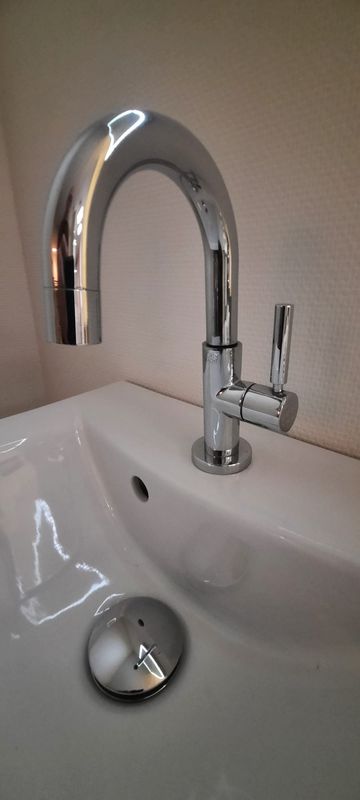 Sanitair: koudwaterkraan: Tara Dornbracht chroom
