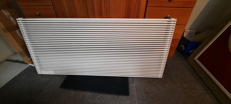 Radiator horizontaal wit Striana 60.1 x 140 cm
