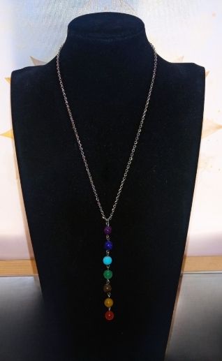 collier 7 chakras (pierres naturelles)