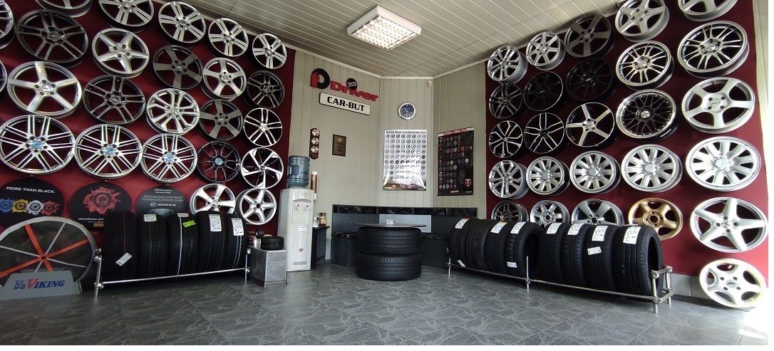 275/45R19 108W XL MFS SUV Falken AZENIS FK520