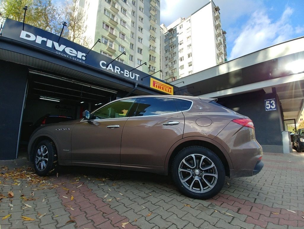 245/45R18 100Y XL RPB Nokian Tyres Seasonproof 2 ARAMID