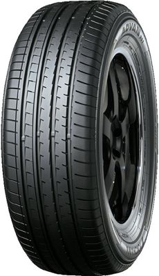 225/60R18 100V Yokohama Advan V61 S0582