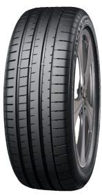 235/40R19 96Y  XL Yokohama Advan Sport  V107