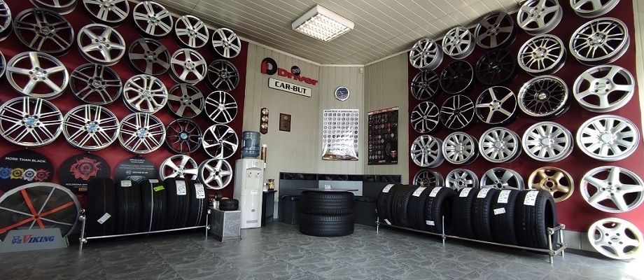 255/45R19 104V XL FR Nokian Tyres WR Snowproof P