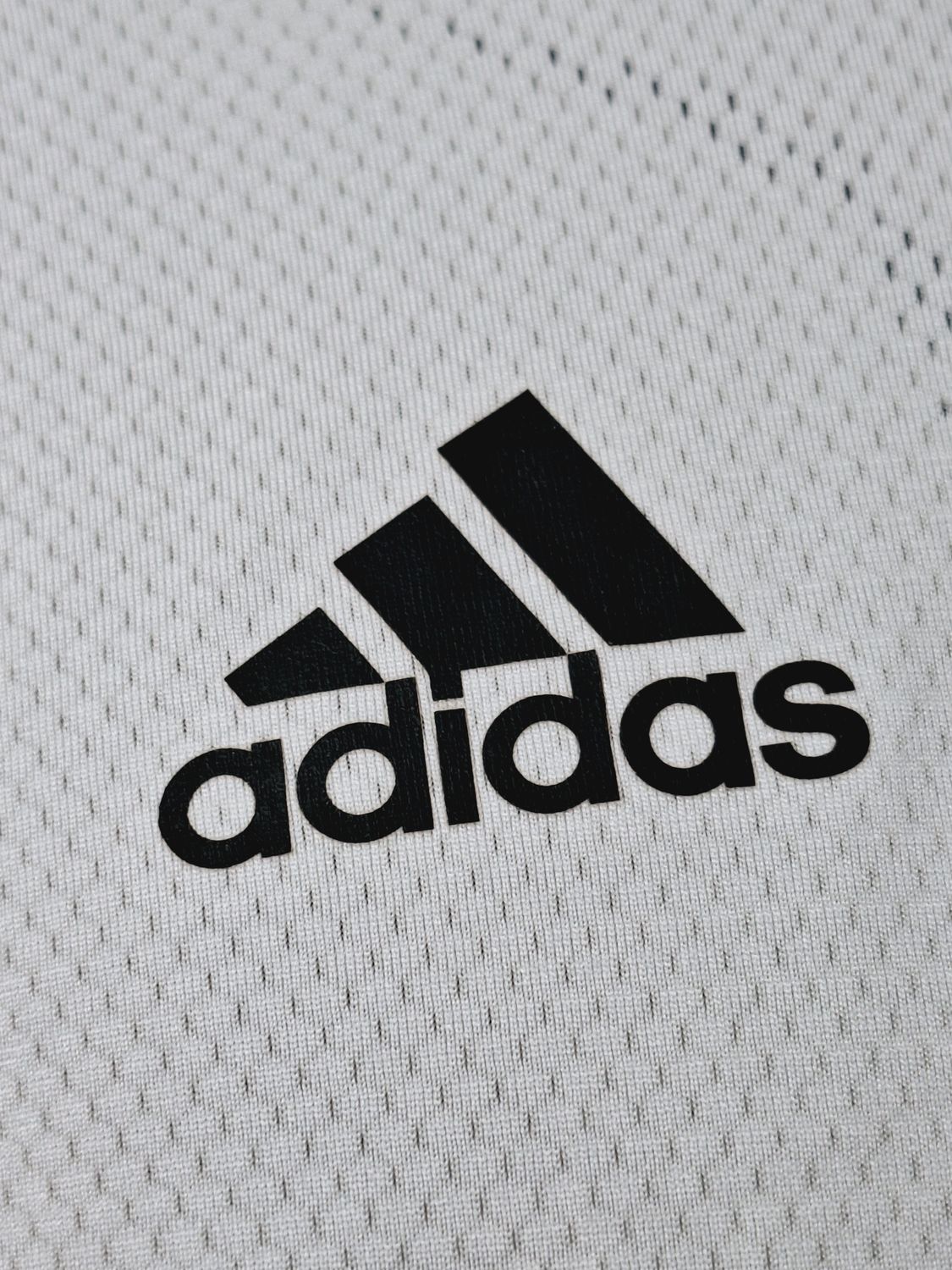 T-shirt Adidas