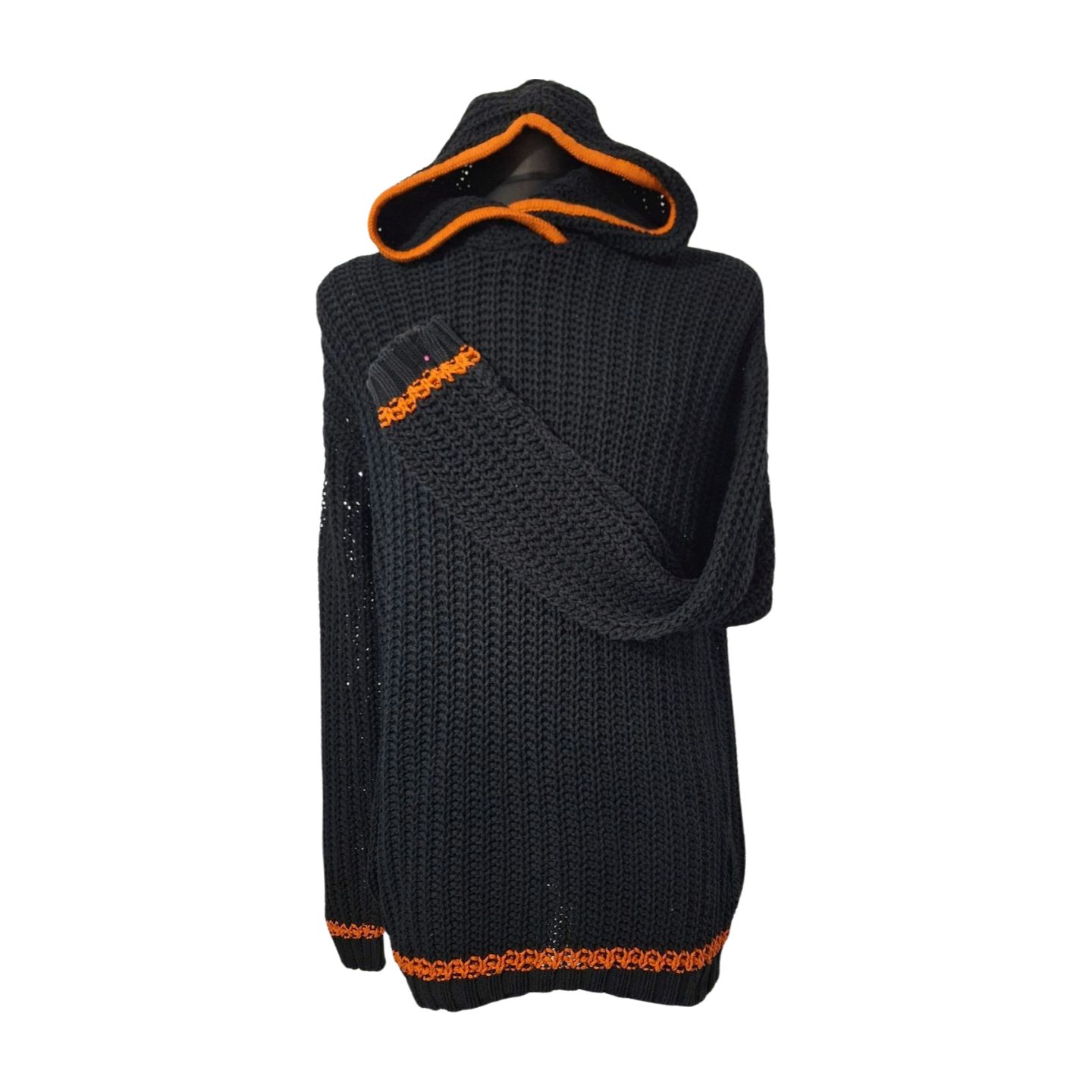 SWETER MĘSKI Z KAPTUREM KOLCZATKA