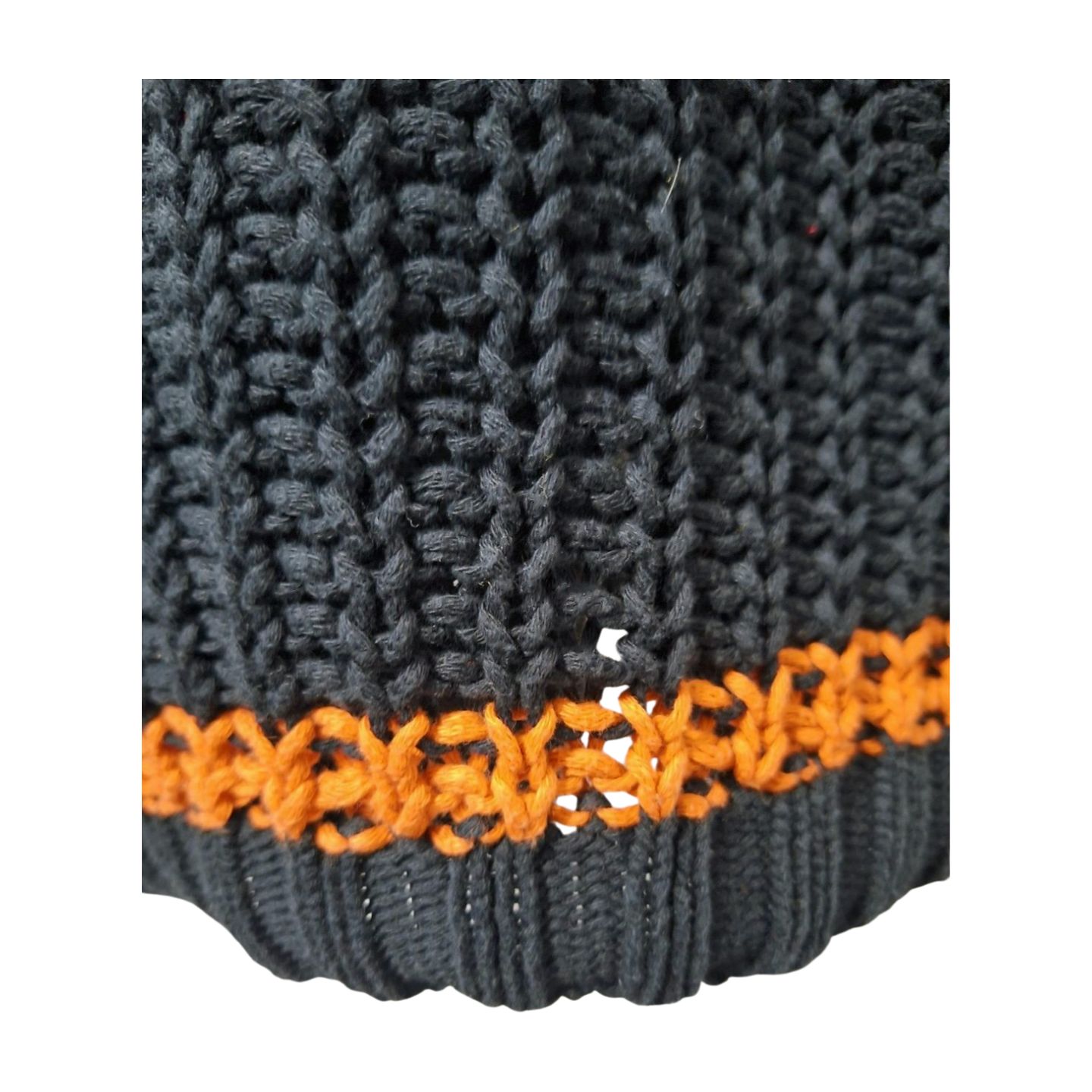 SWETER MĘSKI Z KAPTUREM KOLCZATKA