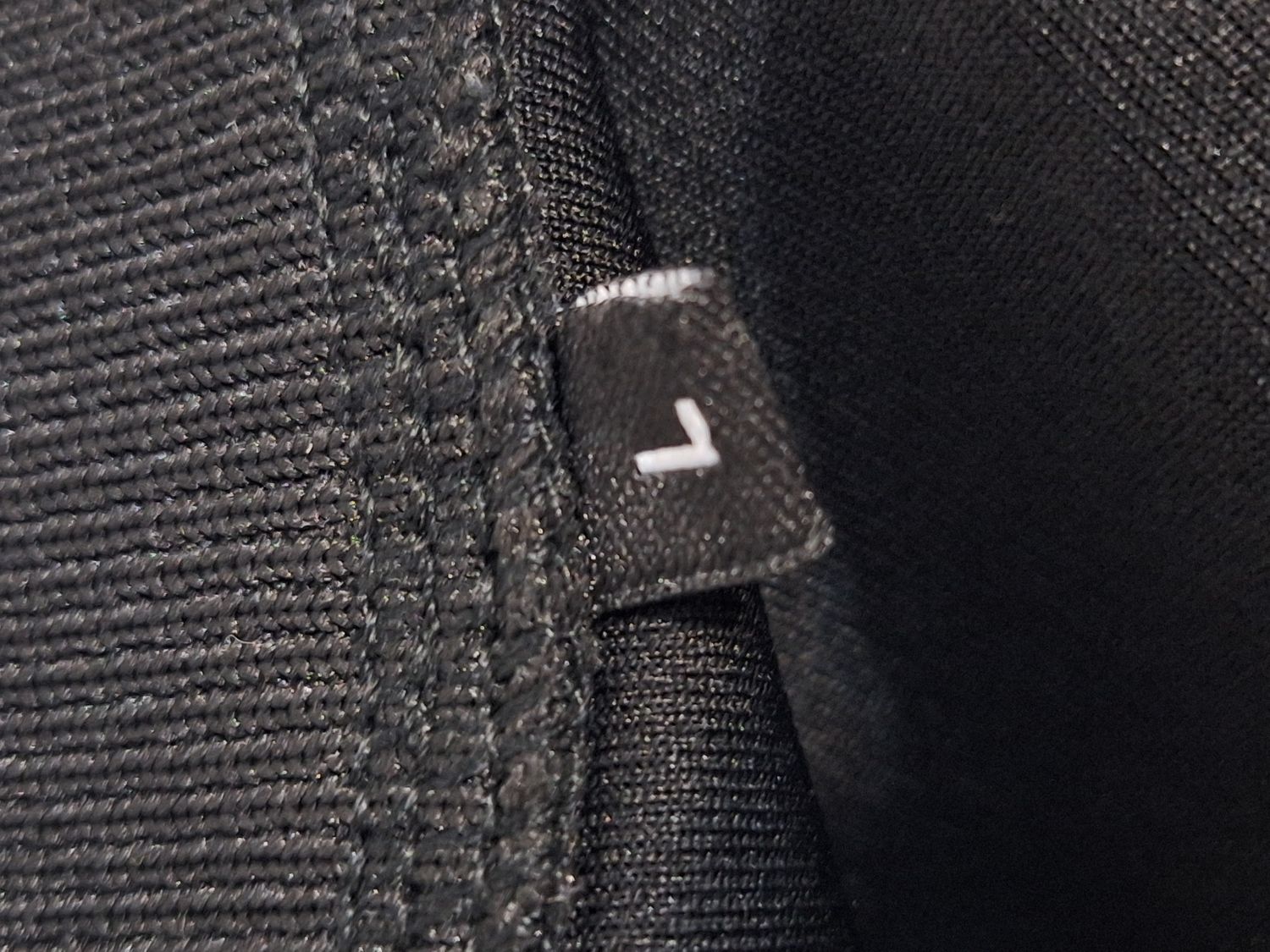 KOSZULKA BEZ RĘKAWÓW  BANGERMUSIK