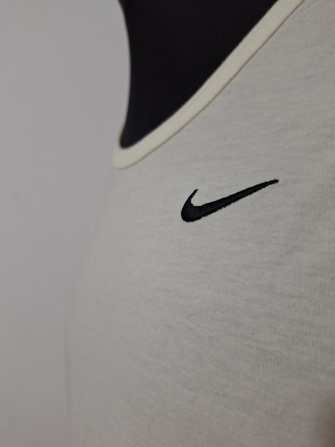 KOSZULKA BEZ RĘKAWÓW   NIKE