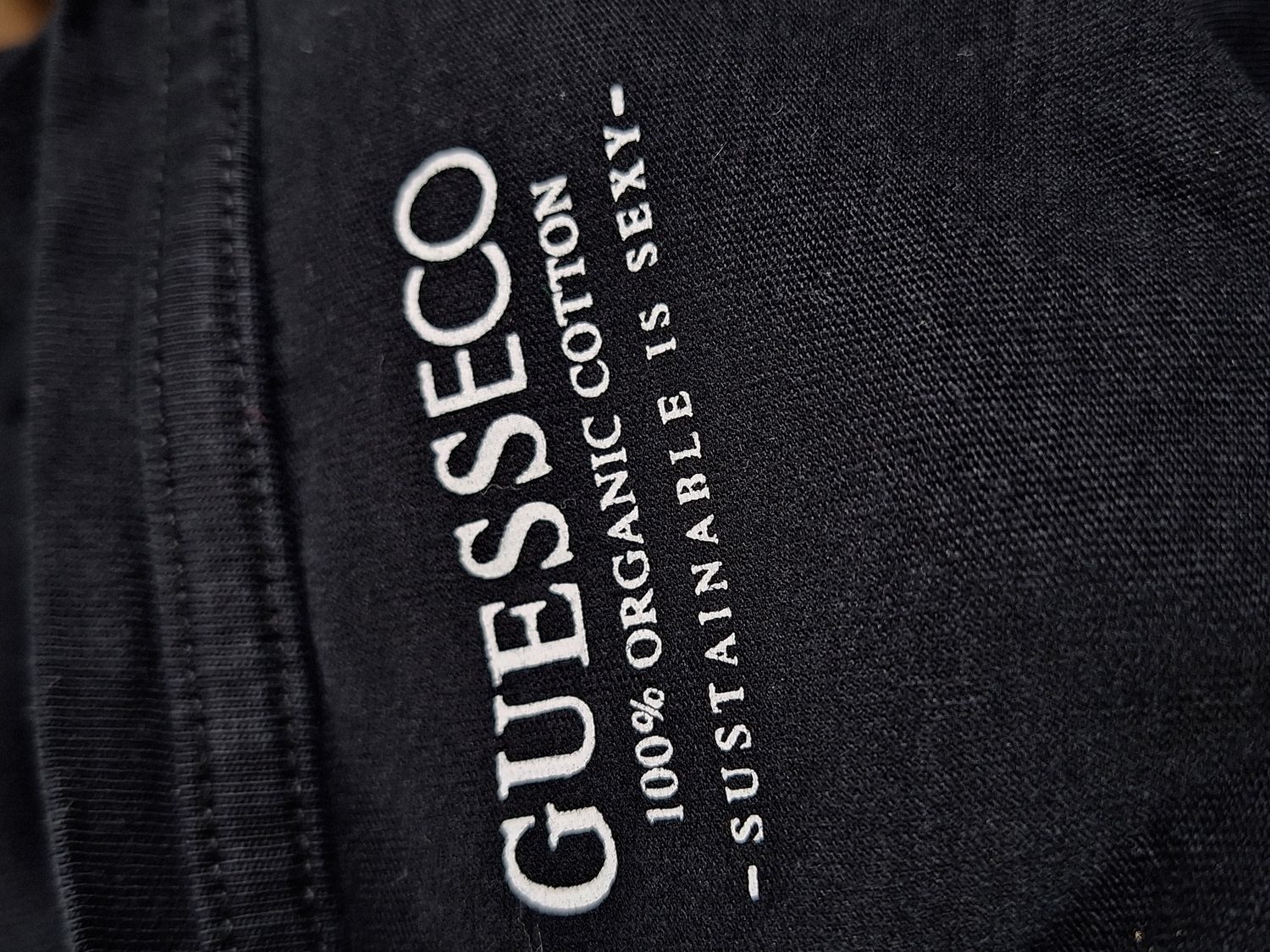 T-SHIRT DAMSKI   GUESS   007