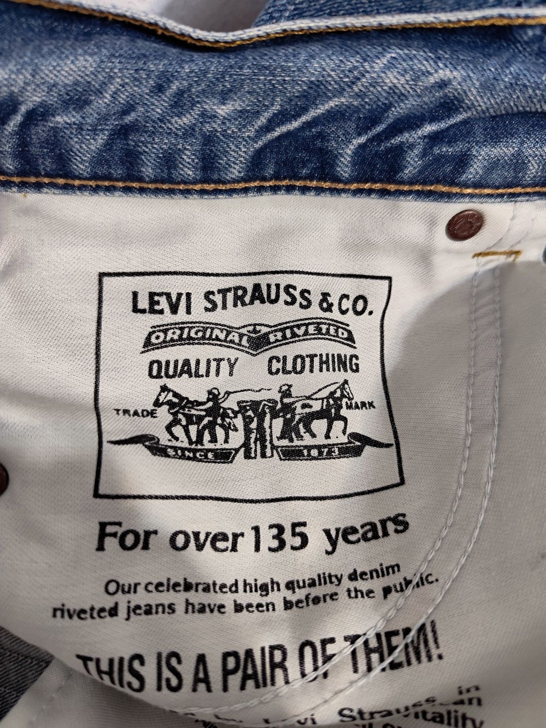 SPODENKI KRÓTKIE LEVIS 506    016