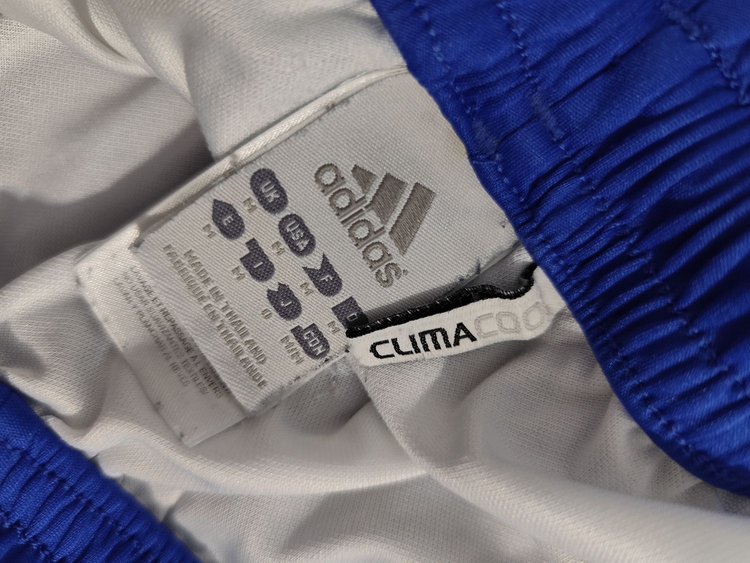 SPODENKI SPORTOWE ADIDAS    021