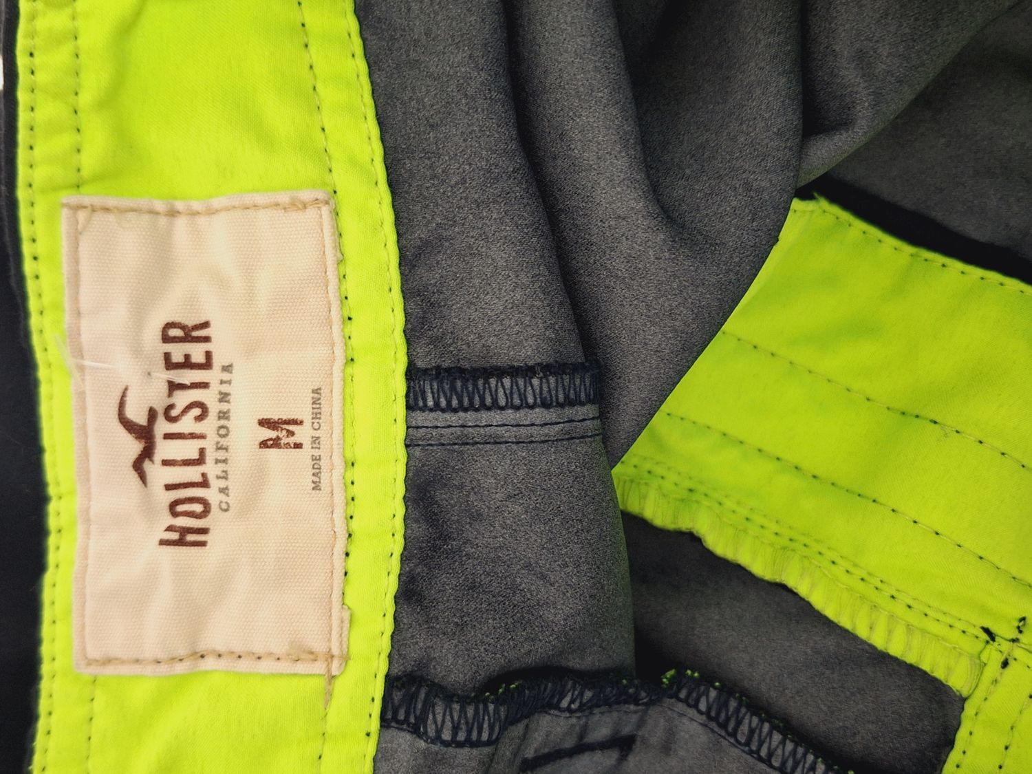 SPODENKI MĘSKIE HOLLISTER     021