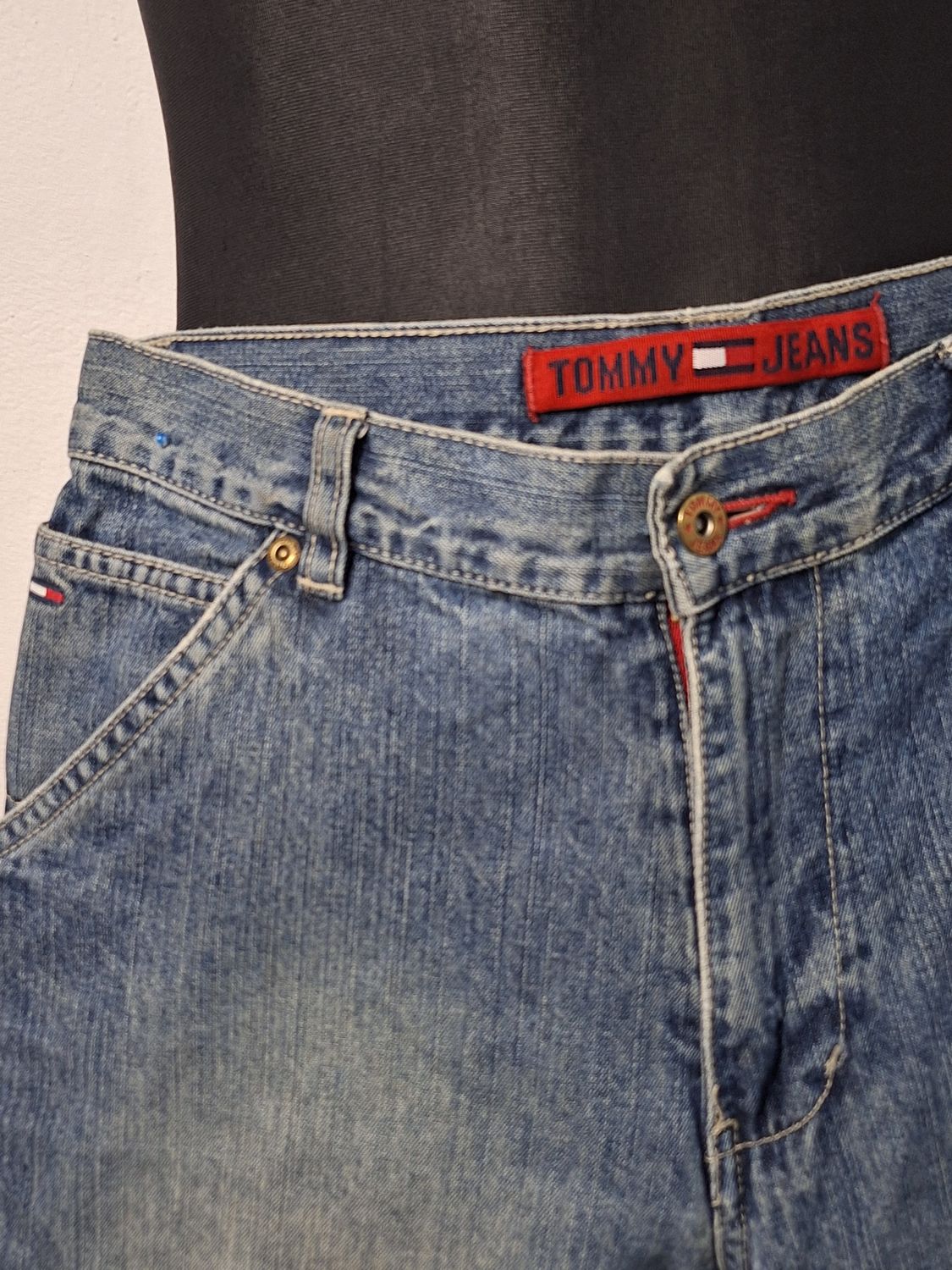 SPODENKI JEANSOWE  TOMMY  HILFIGER     039