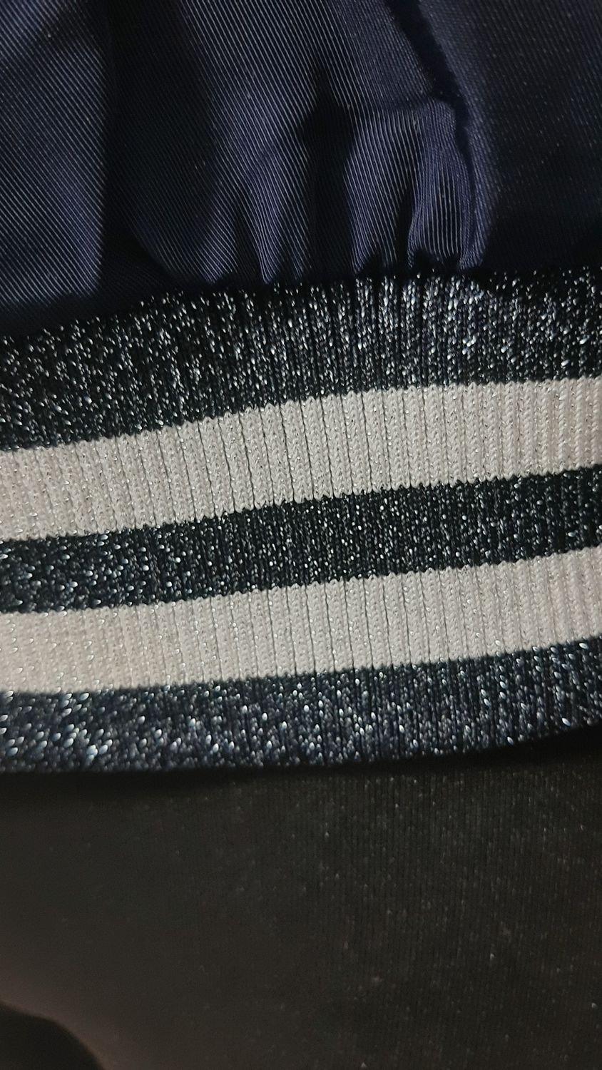 KURTKA BOMBERKA  GINA TRICOT   057