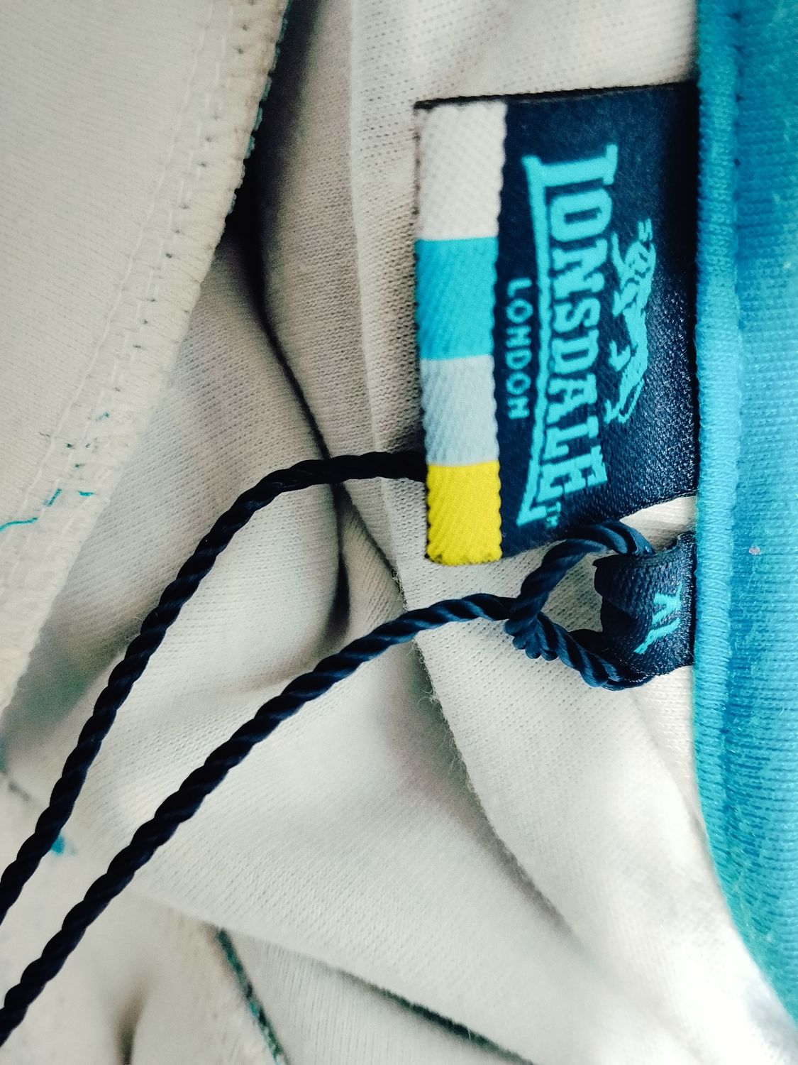 BLUZA KANGURKA  LONSDALE   068