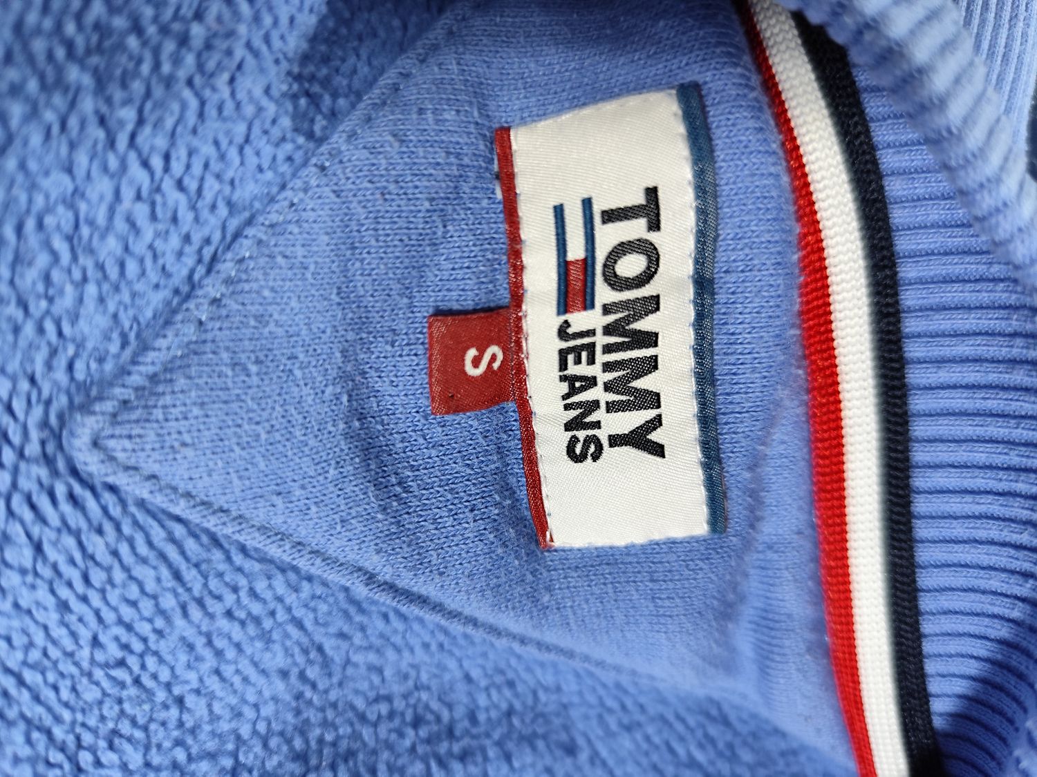BLUZA  TOMMY HILFIGER   070