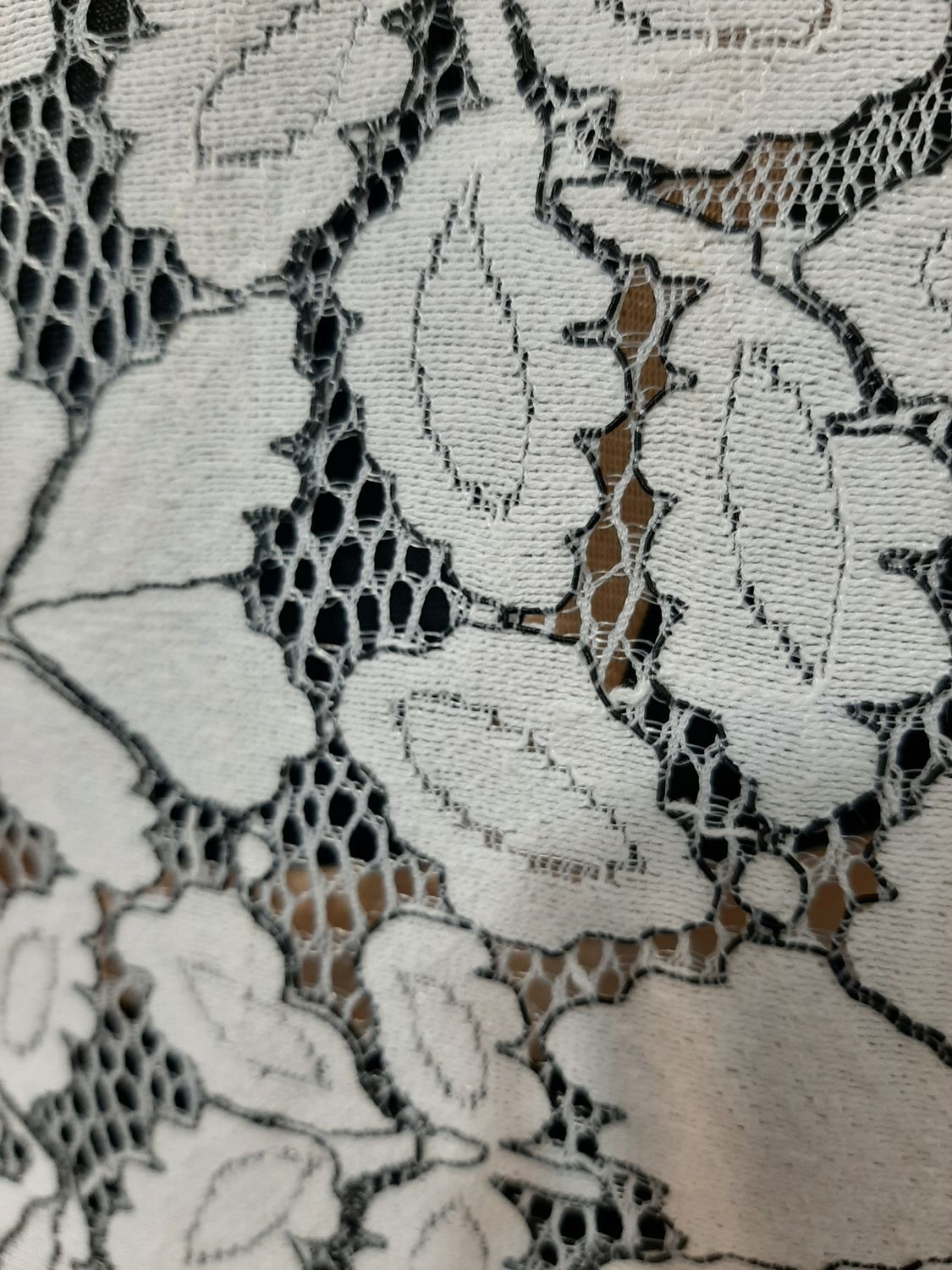 SUKIENKA Z KORONKOWYMI WSTAWKAMI  H&amp;M