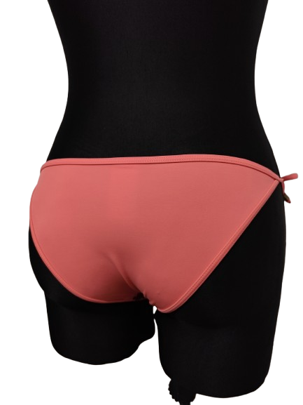 DÓŁ DO BIKINI