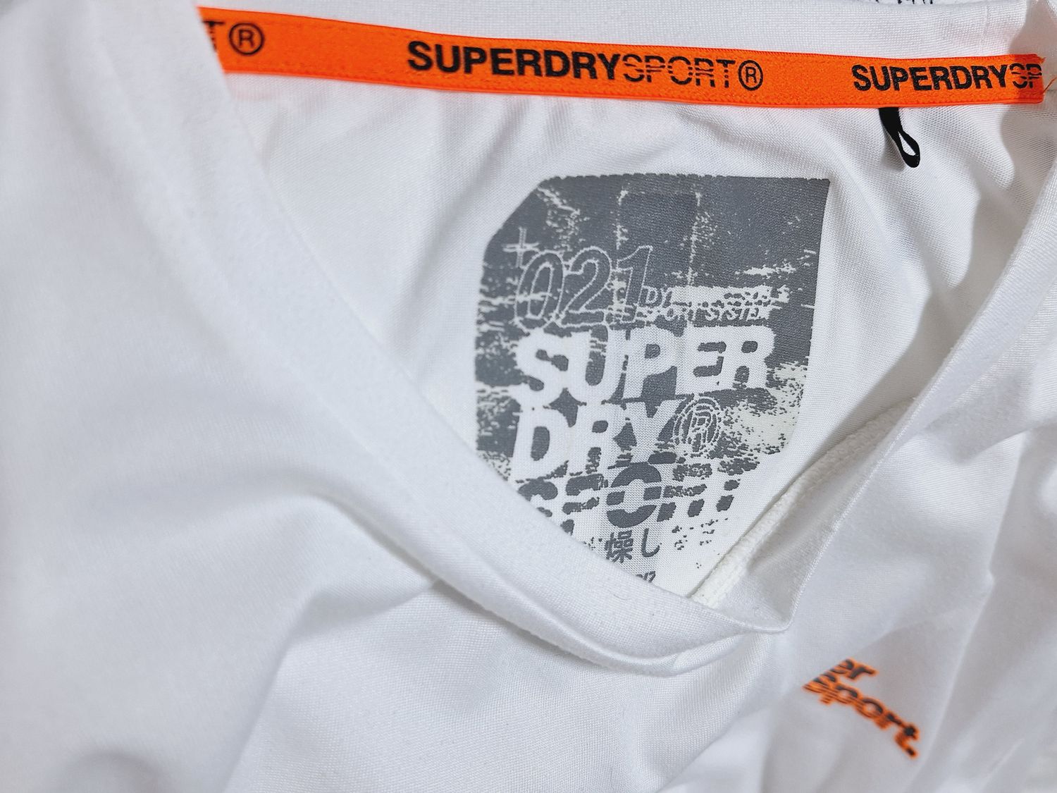T-SHIRT MĘSKI  SPORTOWY    SUPERDRY
