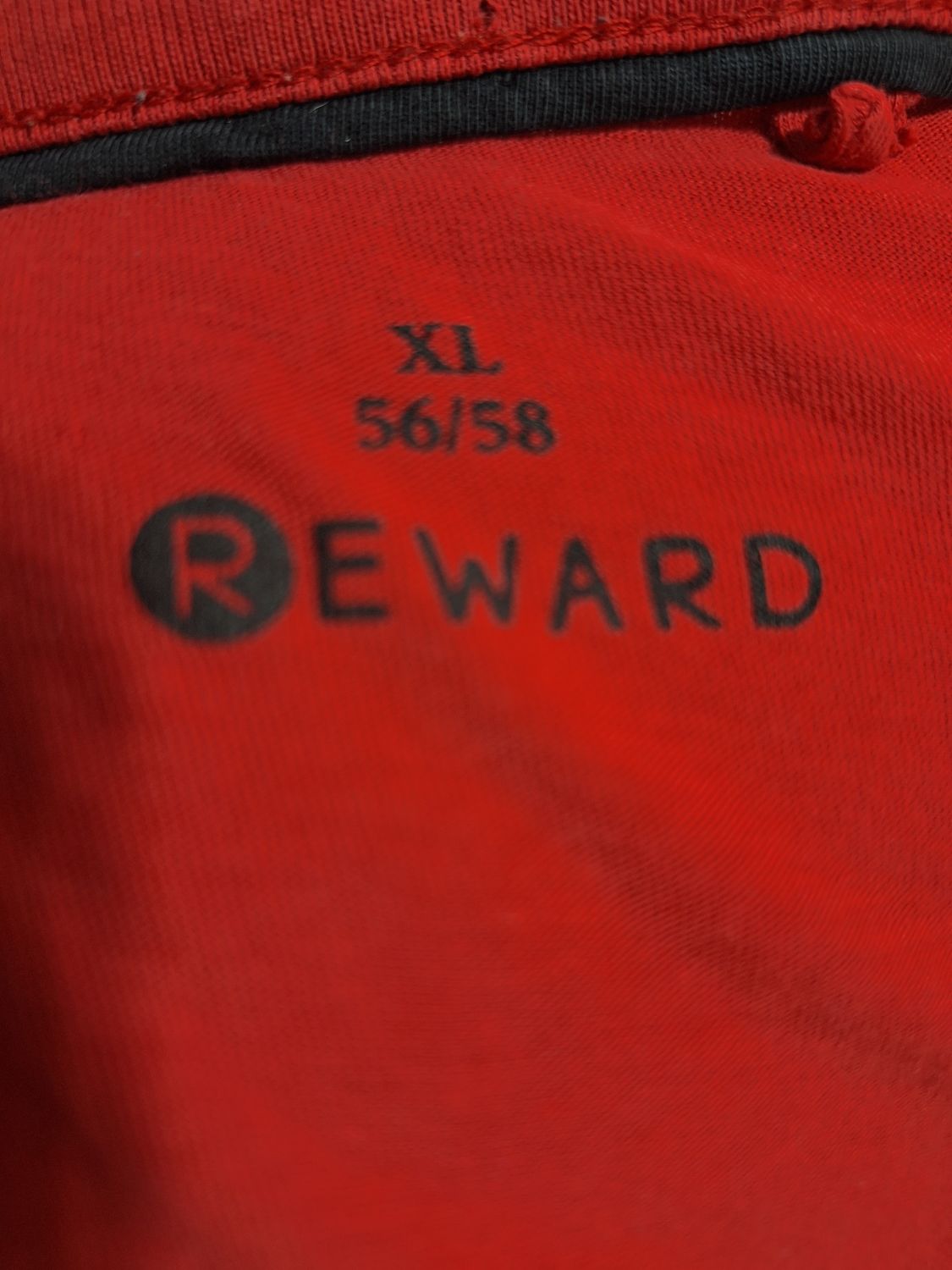 T-SHIRT BOKSERKA     REWARD