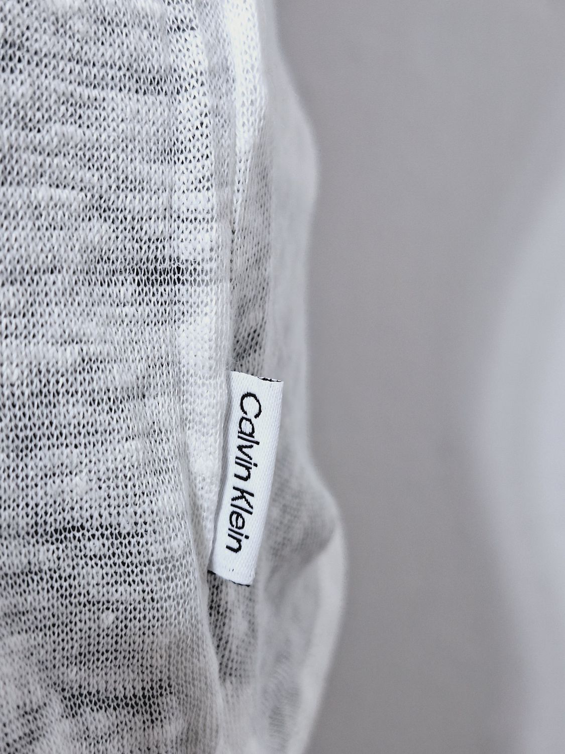 T-SHIRT LNIANY 100% LEN    CALVIN KLEIN