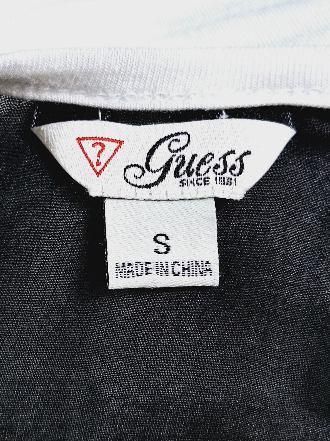 BLUZKA DAMSKA   GUESS