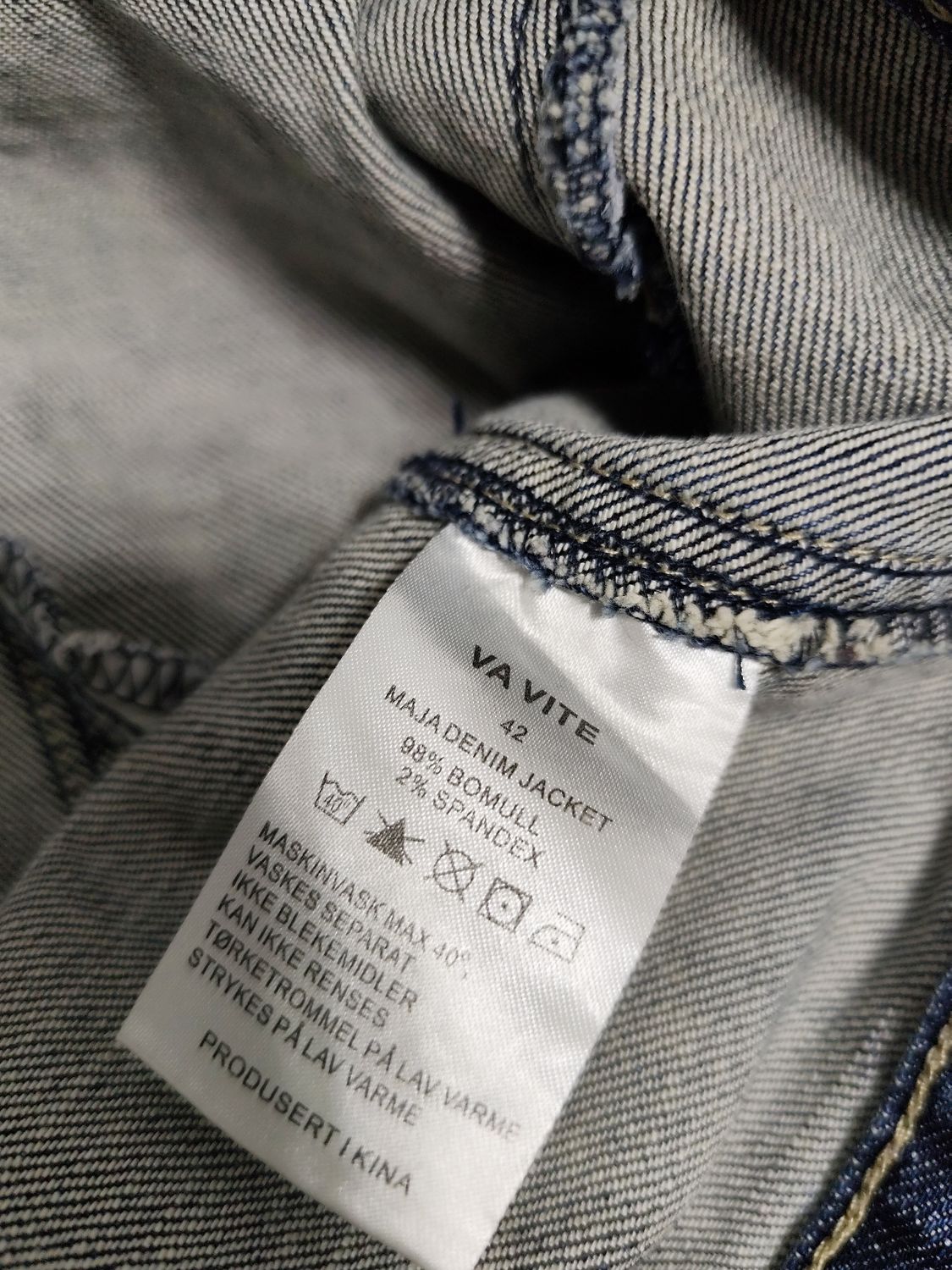 KURTKA JEANSOWA VA VITE
