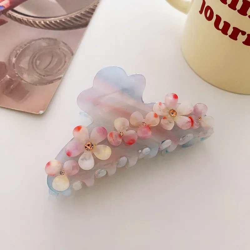Celeste Claw Clip