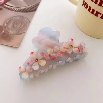 Celeste Claw Clip