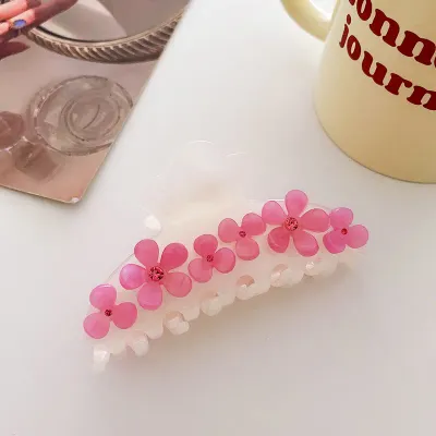 Petal Glow Claw Clip