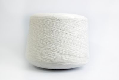 Hilo Poliéster Blanco