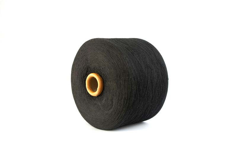 Hilo Poliéster Negro