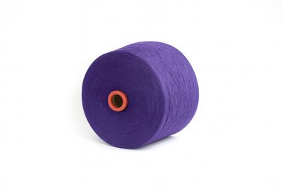 Hilo Poliéster Morado