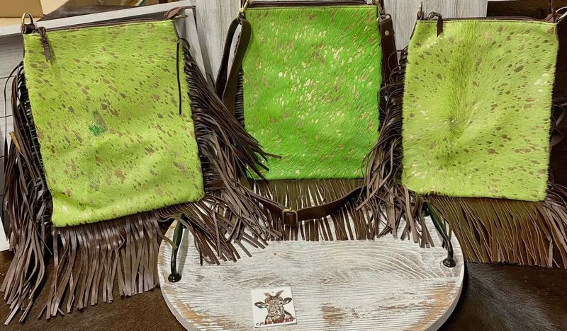 Juliet Crossbody W/Fringe-Colored Hides