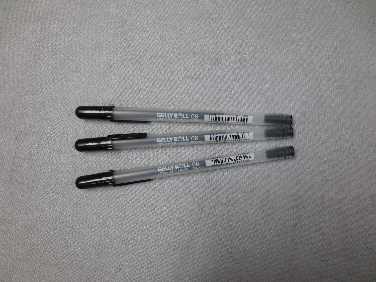 Black Gelly Roll Pen
