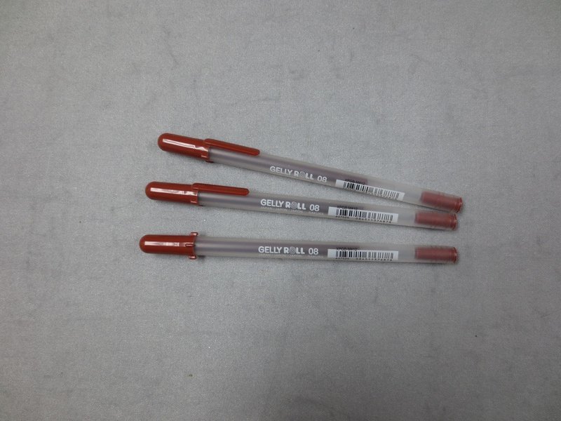 Brown Gelly Roll Pen
