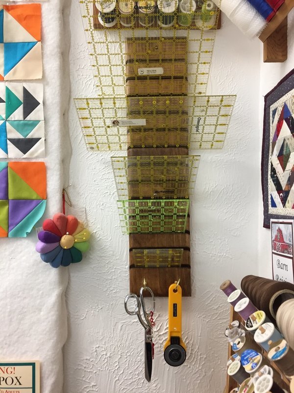 Vertical 5 1/2&quot; X 23&quot; w/16 slots and 2 hooks Wall Mount Ruler Holder