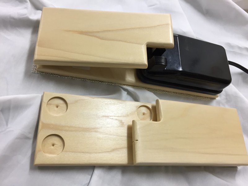 Singer Feather Weight Foot Petal Rest